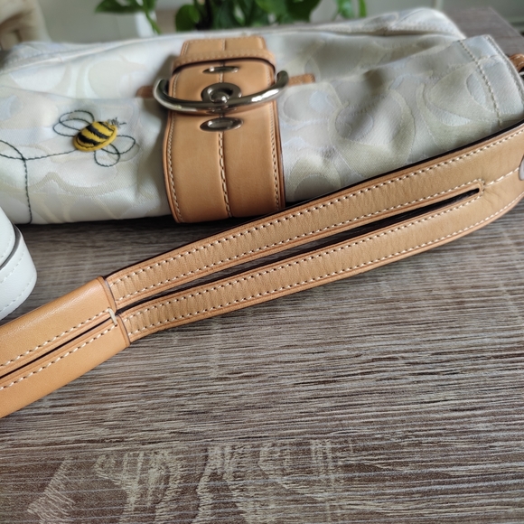 Coach White and Tan Relaxed Shoulder Bag - Picture 7 of 7